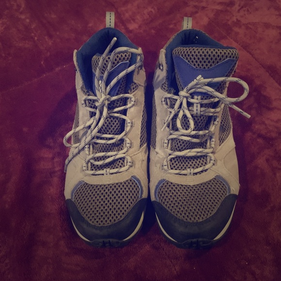 columbia house shoes